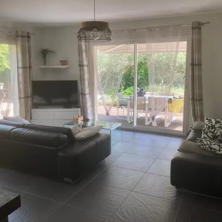 Recente Avec Piscine Privee Les Angles (Gard)