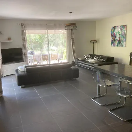 Villa Recente Avec Piscine Privee *